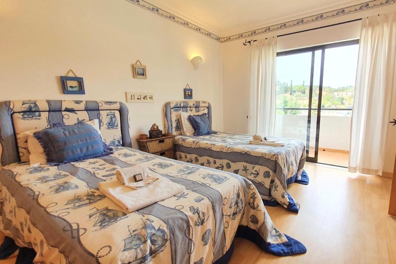 Lovelystay - Alto Dos Calicos 2br House With Garden Ferienhaus