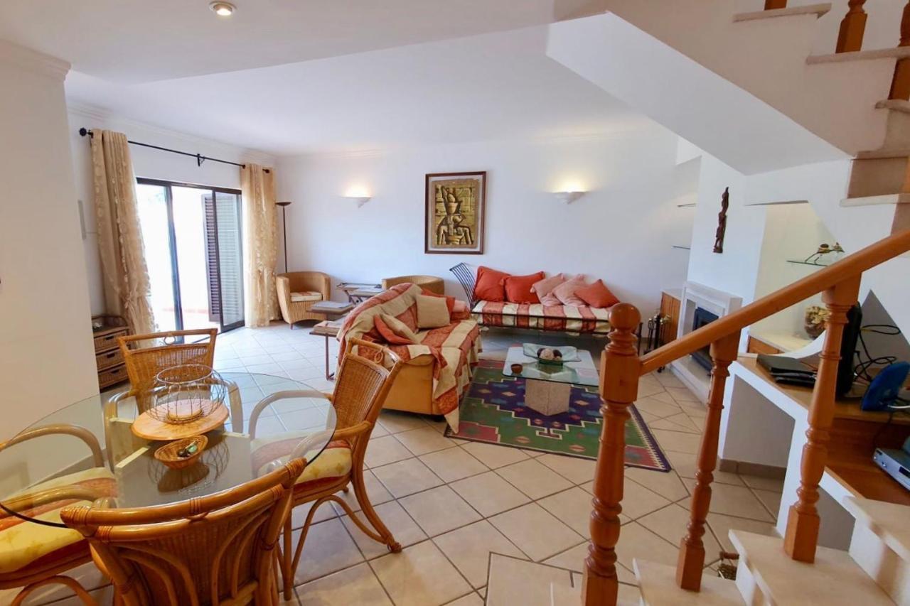 Lovelystay - Alto Dos Calicos 2br House With Garden Сasa de vacaciones Albufeira